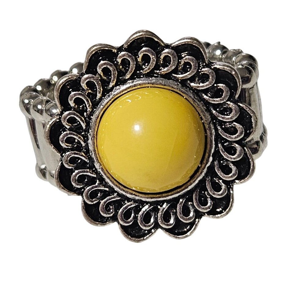Vintage Yellow Cabochon Center Ring Ornate Flower Design 70s Silver Tone Stretch